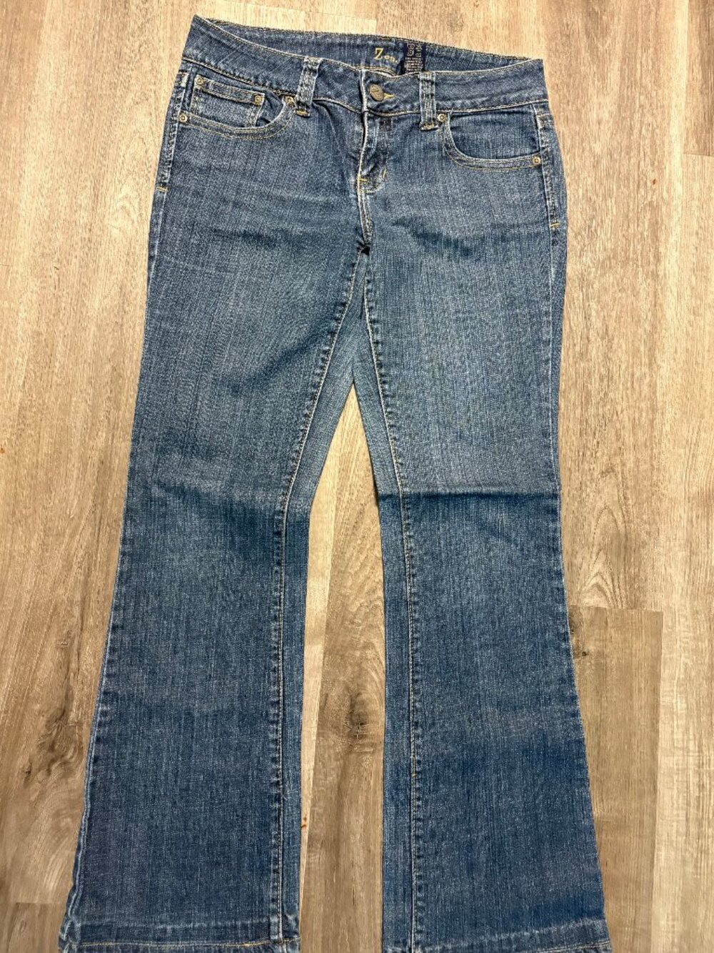 ZCO - Bootcut Women Jeans - Whiskered Embroidered - Blue - Size 11L.